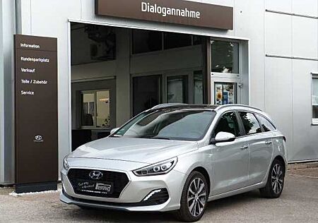 Hyundai i30 Kombi 1.4 T-GDI Premium LED, Navi, Panorama,