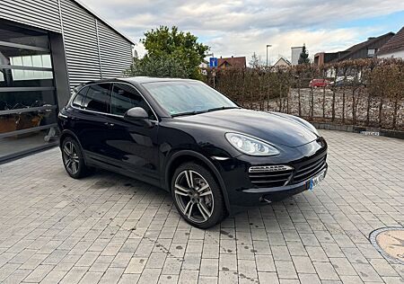 Porsche Cayenne 3,0 TDI 21" AHK GRA TOP