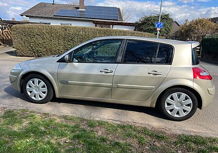 Renault Megane Dynamique 1.9 dCi Klimaautoma Euro 4 AHK