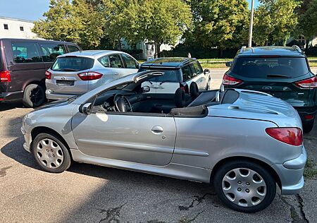 Peugeot 206 Cabriolet CC Filou.Deutsches Fzg.Tüv.06/2026