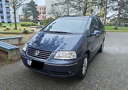 VW Sharan Volkswagen 1.9TDI 96kW Comfortline Family - 7 Sitze