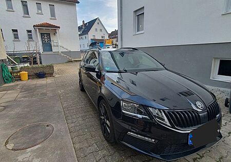 Skoda Octavia 2.0 TSI DSG RS COMBI RS