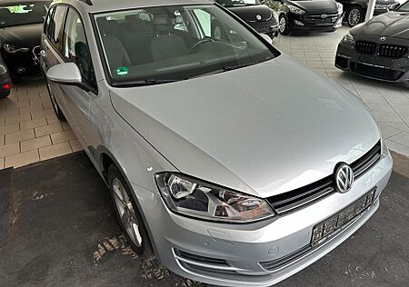 VW Golf Volkswagen VII Variant Comfortline BlueTDI