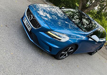 Volvo V40 D3 Geartronic R Design