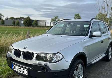 BMW X3 2.0d - Leder-Trittbrett-Klima-Panorama-AHK
