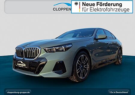BMW i5 xDrive40 AHK+Navi+ACC+SiKlima UPE: 90.875€