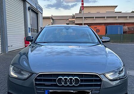 Audi A4 2.0 TDI 140kW cl S tr. qua. Ambition Av. ...