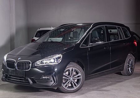 BMW 2er 220d Gran Tourer xDrive SportLine HUD/ACC/Kamera
