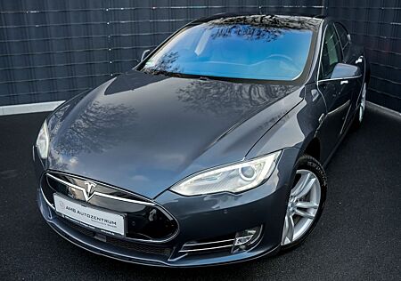 Tesla Model S 85D*SUPERCHARGER FREE*AUTOPILOT*PANO*