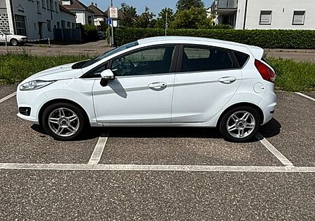 Ford Fiesta 1,0 EcoBoost 74kW SYNC Edition