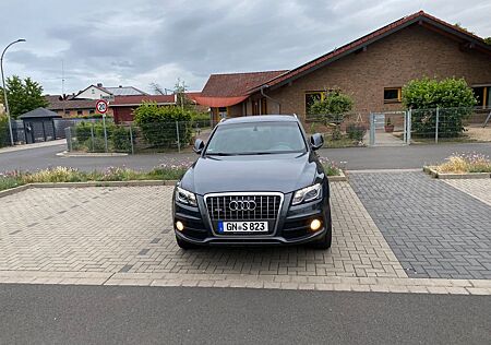 Audi Q5 2.0 TDI S tronic quattro -