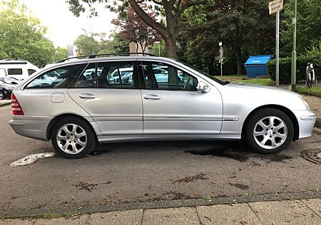 Mercedes-Benz C 180 KOMPRESSOR T ELEGANCE Elegance