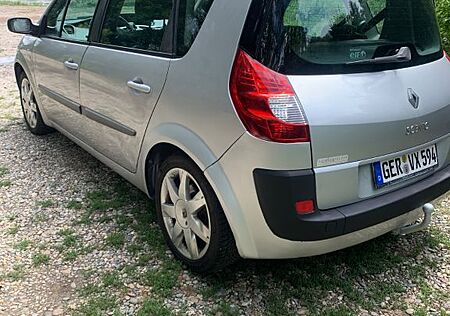 Renault Scenic Exception 1.9 dCi FAP 96kW Exception