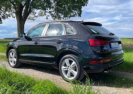 Audi Q3 1.4 TFSI Ultra S line Keyless LED Navi AHK