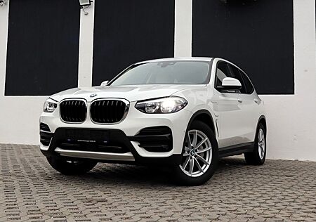 BMW X3 Baureihe xDrive 30 e Advantage