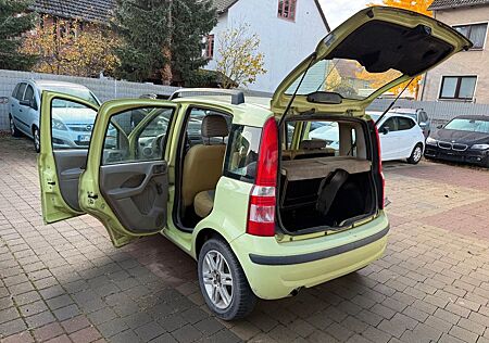 Fiat Panda 1.2 8V Emotion KLIMAAUTOMATIK