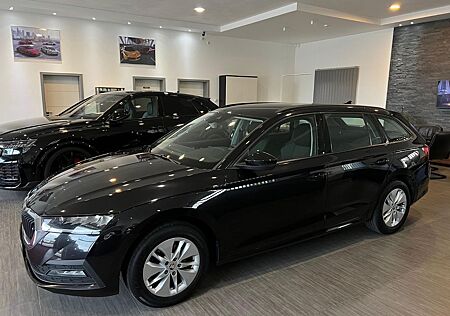 Skoda Octavia 2.0TDI DSG*NAV*VIRT*KAM*ACC*KEY*AHK*MASS