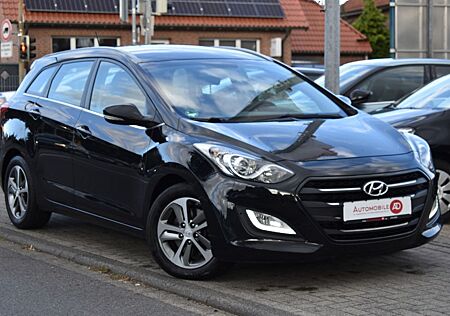 Hyundai i30 cw blue Trend *1. Hand*Kamera*Sitz-HZ*PDC*