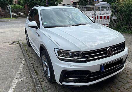 VW Tiguan Volkswagen 2.0 TDI 4MOTION R-line innen/außen