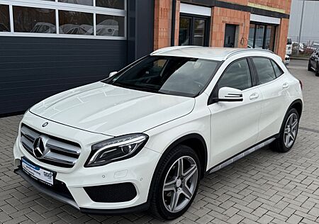 Mercedes-Benz GLA 200 Street Style *AMG LINE*XENON*ALCANTARA*