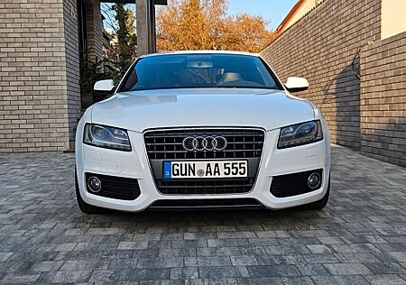 Audi A5 2.0 211 PS. S Line x2 quattro !!!