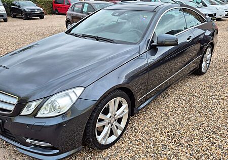 Mercedes-Benz E 250 E -Klasse Coupe CDI BlueEfficiency