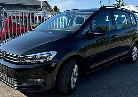 VW Touran Volkswagen 2.0 TDI Comfortline LED Alcantara Massage