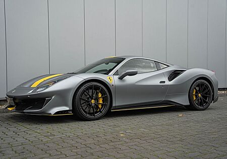 Ferrari 488 Pista *SPECIAL PAINT*1 owner*Lift*Carbon*