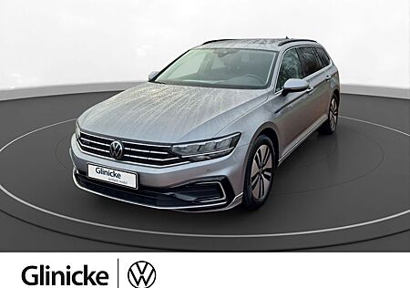 VW Passat Variant Volkswagen GTE Navi Pano Kamera SiHz
