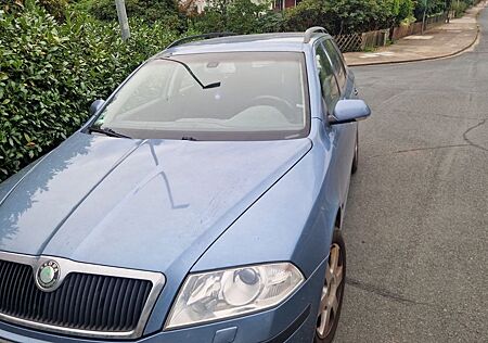 Skoda Octavia Combi 2.0 TDI Laurin & Klement Lauri...