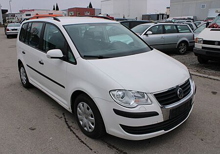 VW Touran Volkswagen 1,4 TSI*CONCEPTLINE*KLIMA*60.000KM*1HAND*