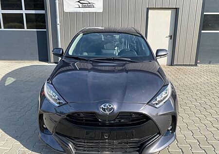 Toyota Yaris Basis