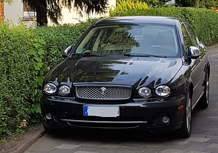 Jaguar X-Type 2.2 Liter Diesel Executive