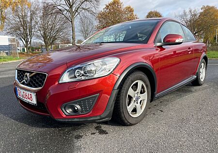 Volvo C30 D2 Start/Stop Edition Navi Xenon AHK TÜV-Neu