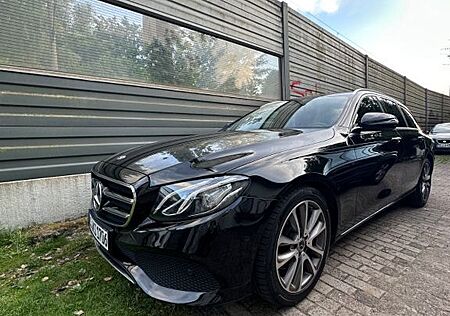 Mercedes-Benz E 300 d T Autom. -