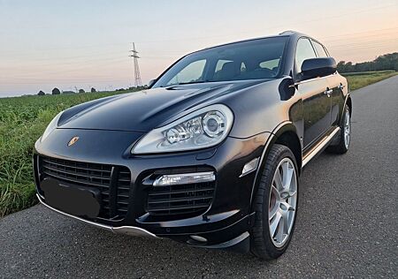 Porsche Cayenne Turbo