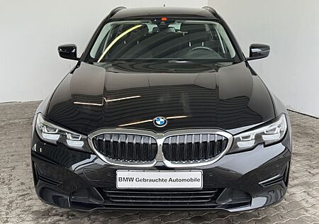 BMW 320iA Tour. Advantage LiveCock.Klimaaut.PDC.SHZ.