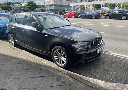 BMW 118i -