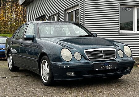 Mercedes-Benz E 270 CDI CLASSIC