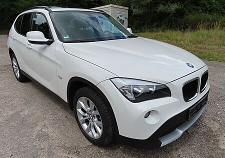 BMW X1 18 d xDrive, Aut, Navi, Panorama