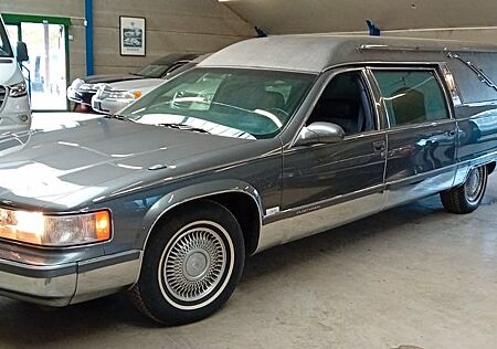 Cadillac Fleetwood LEICHENWAGEN-60.000KM-5.7c.c