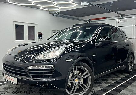 Porsche Cayenne S Diesel V8/SPORT CHRONO/21 ZOLL/PANO