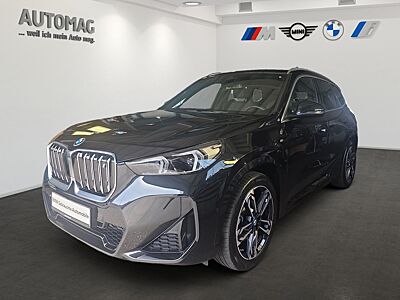 BMW iX1 xDrive30 M-Sport*AHK*Panoramadach*Harman/Kar