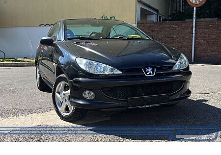 Peugeot 206 206cc CC Filou*Allwetter*FensterE*ESP*LM*