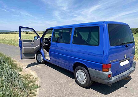 VW T4 Multivan Volkswagen 2.5 TDI 1. Hand TÜV bis Jan 26