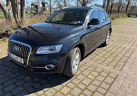 Audi Q5 3.0 TDI S tronic quattro - S-Line - STHZ-AHK