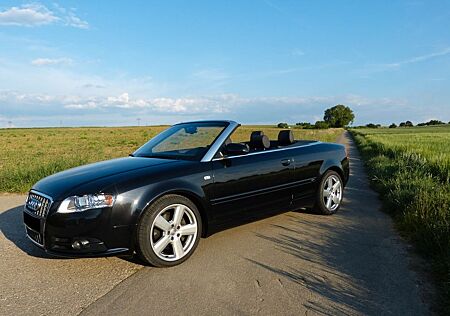 Audi Cabriolet A4 S-Line Cabrio Modell 8HE