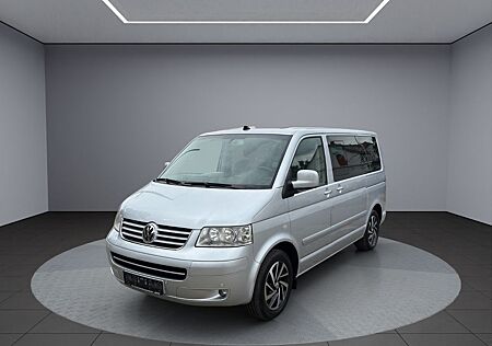VW T5 Multivan Volkswagen 2,5 TDI Highline
