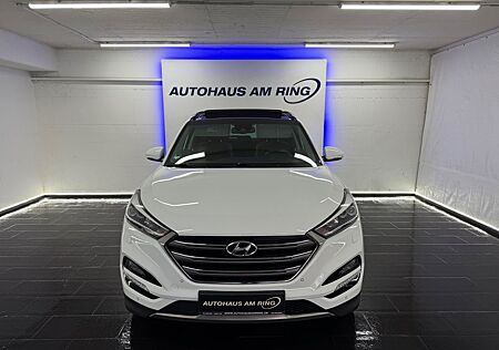 Hyundai Tucson 25 Jahre 4WD 1HND PANO LEDER SPUR KEY CAM