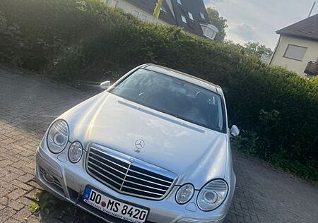 Mercedes-Benz E 280 4MATIC AVANTGARDE Avantgarde